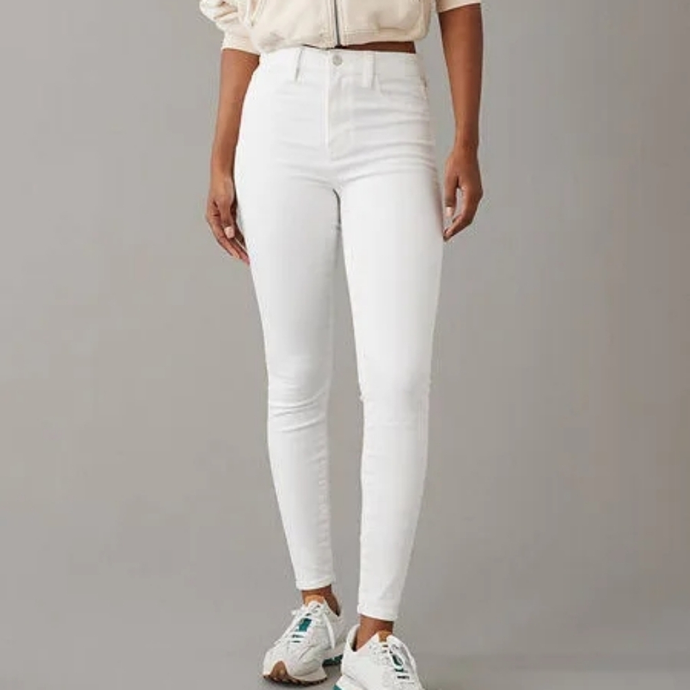 AE White Denim Skinny Jeans 10 X-Short Petite Inseam 24.5 Next Level Stretch